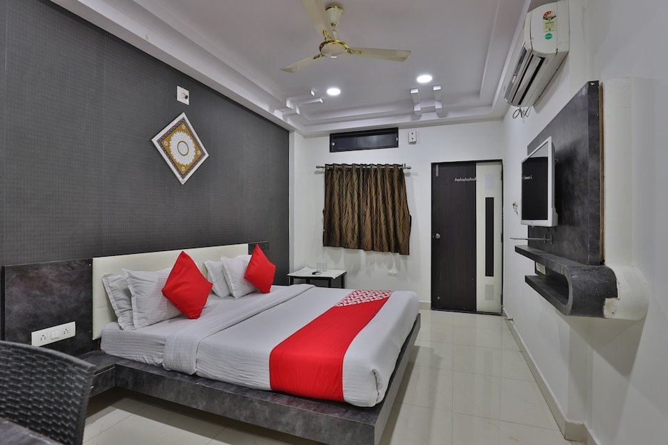 OYO 28441 Hotel Ashirwad主图