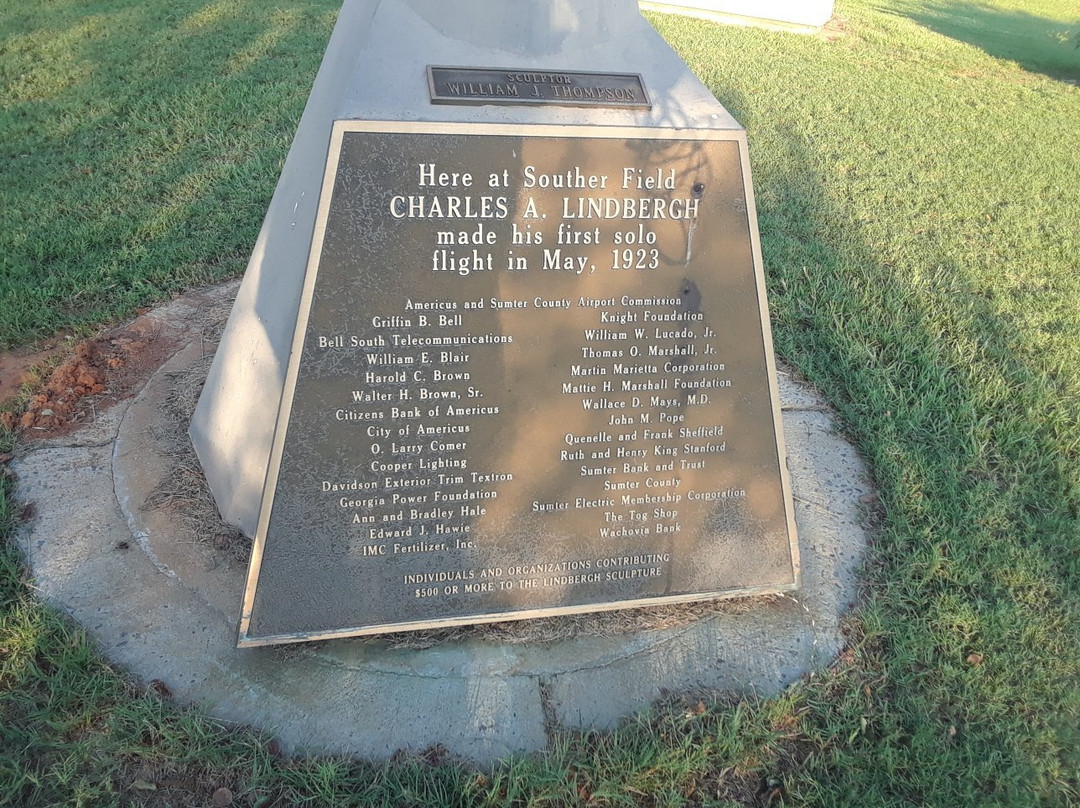 Charles Lindbergh Monument-Americus必去景点