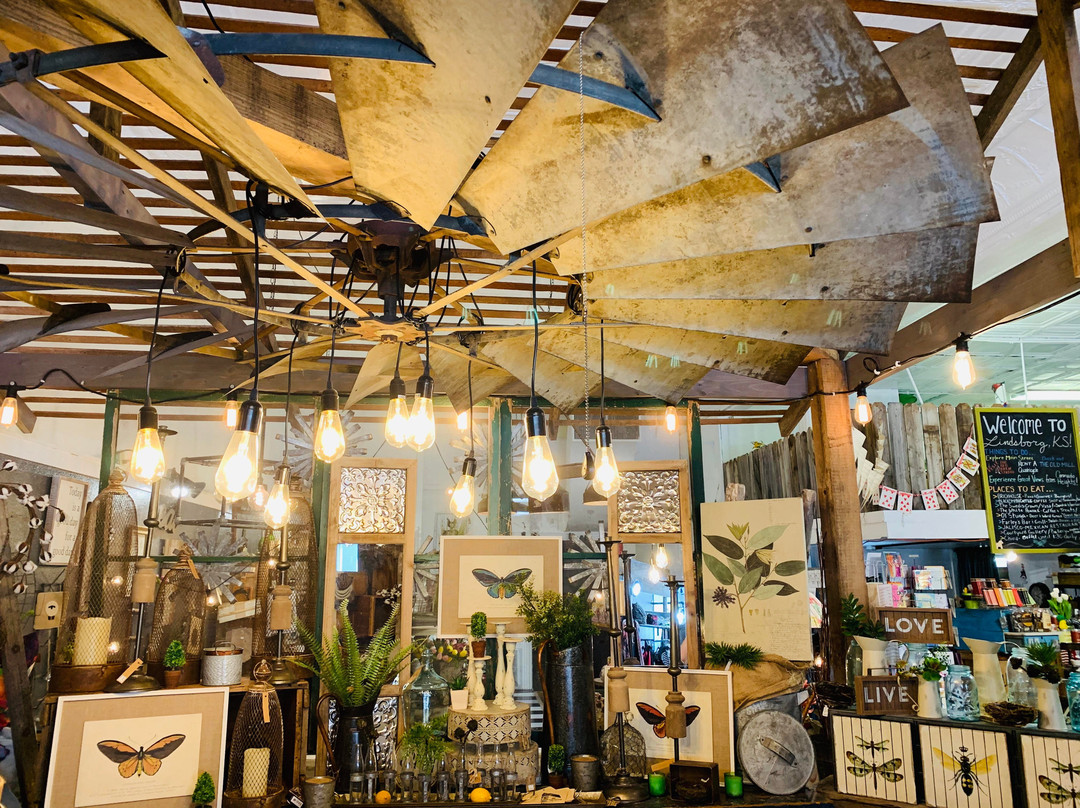 The Good Merchant-Lindsborg必去景点