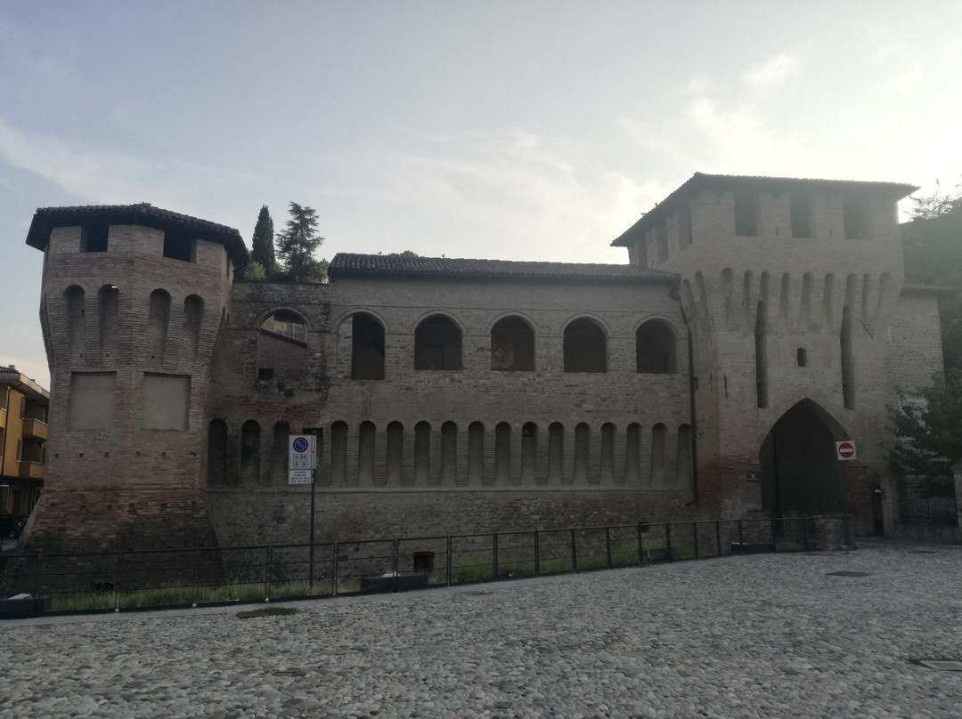 La Rocchetta-Castellarano必去景点