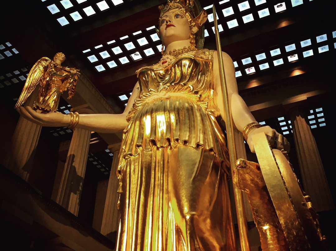 Athena Statue景点图片