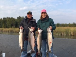 Alaska Fishing Lodge and Soldotna B&B Charters-浴室