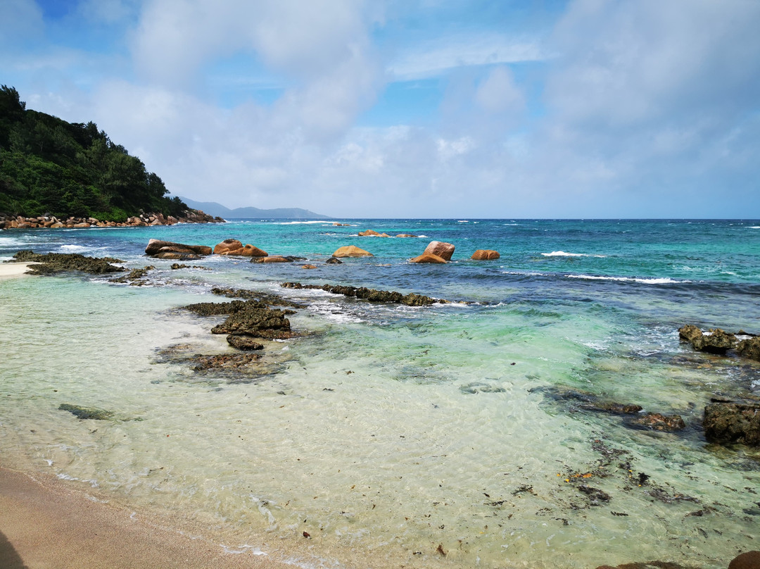 Anse Consolation-普拉兰岛必去景点