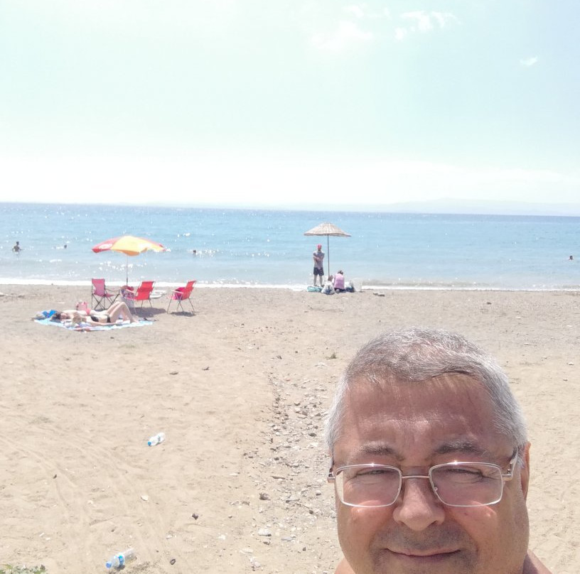 Kucukkuyu Halk Plajı