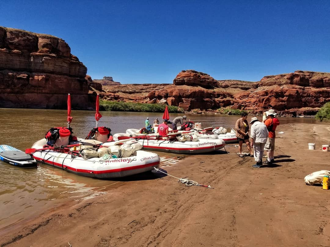 Holiday River Expeditions-盐湖城必去景点