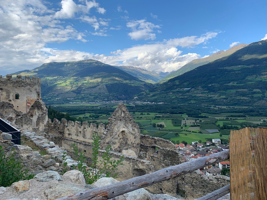 Rovine di Castel Montechiaro-Prato allo Stelvio必去景点