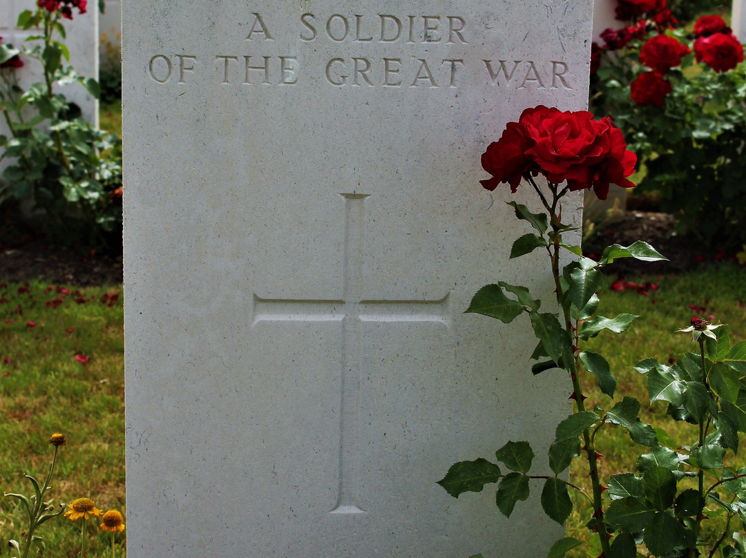 Dochy Farm New British Cemetery景点图片