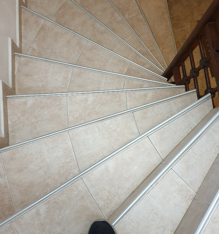 Family Hotel Varosha 2003主图