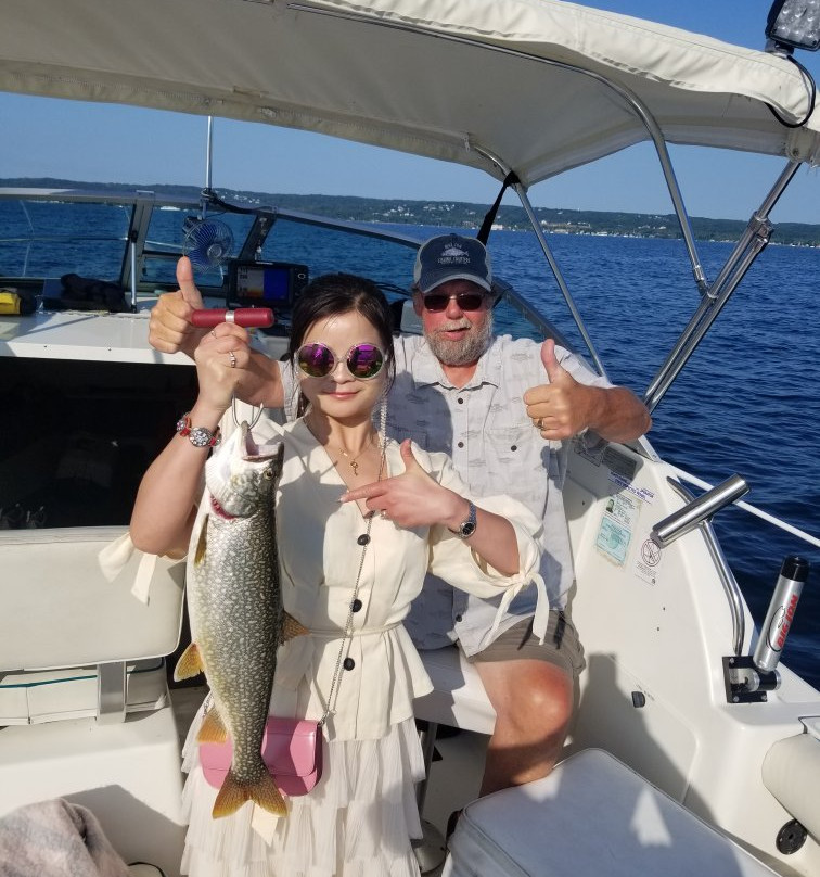 Reel Fun Fishing Charters-特拉弗斯城必去景点