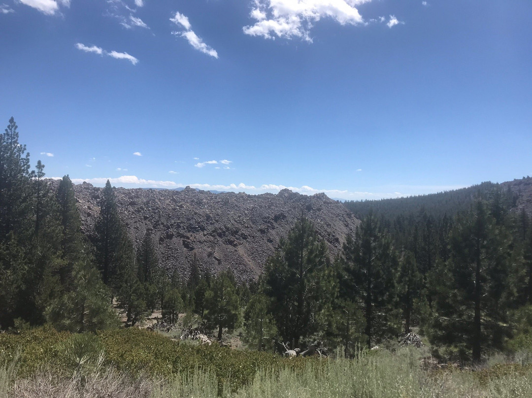 Obsidian Dome-马姆莫斯湖必去景点