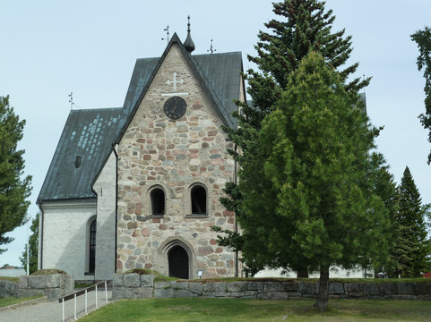 Ojeby Kyrka-Ojebyn必去景点