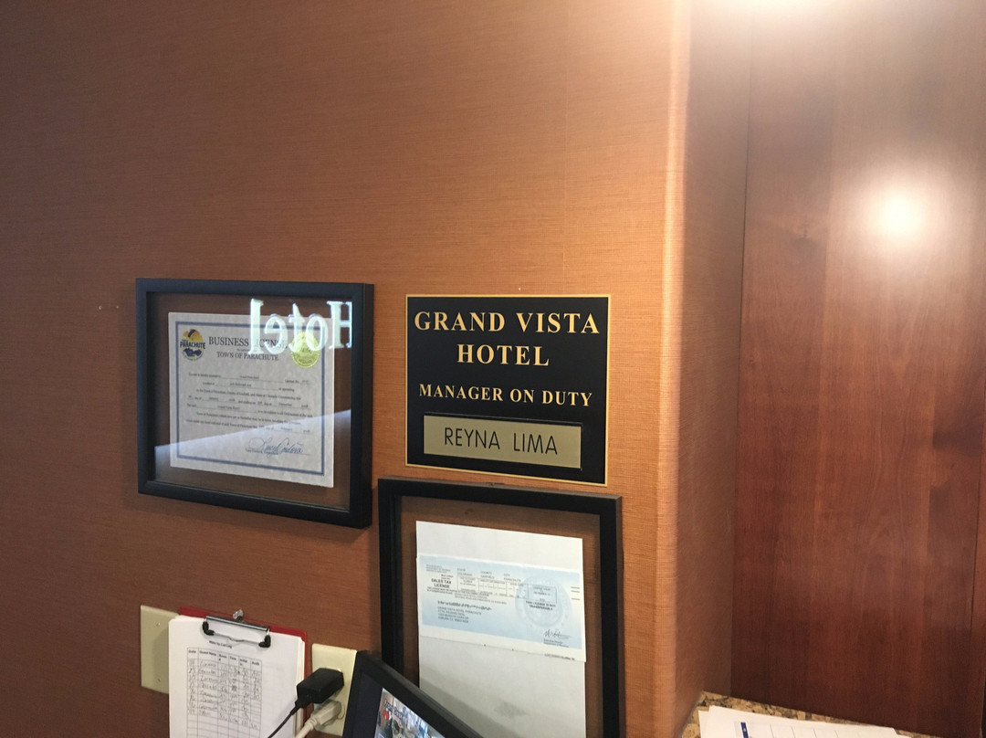 Grand Vista Hotel主图