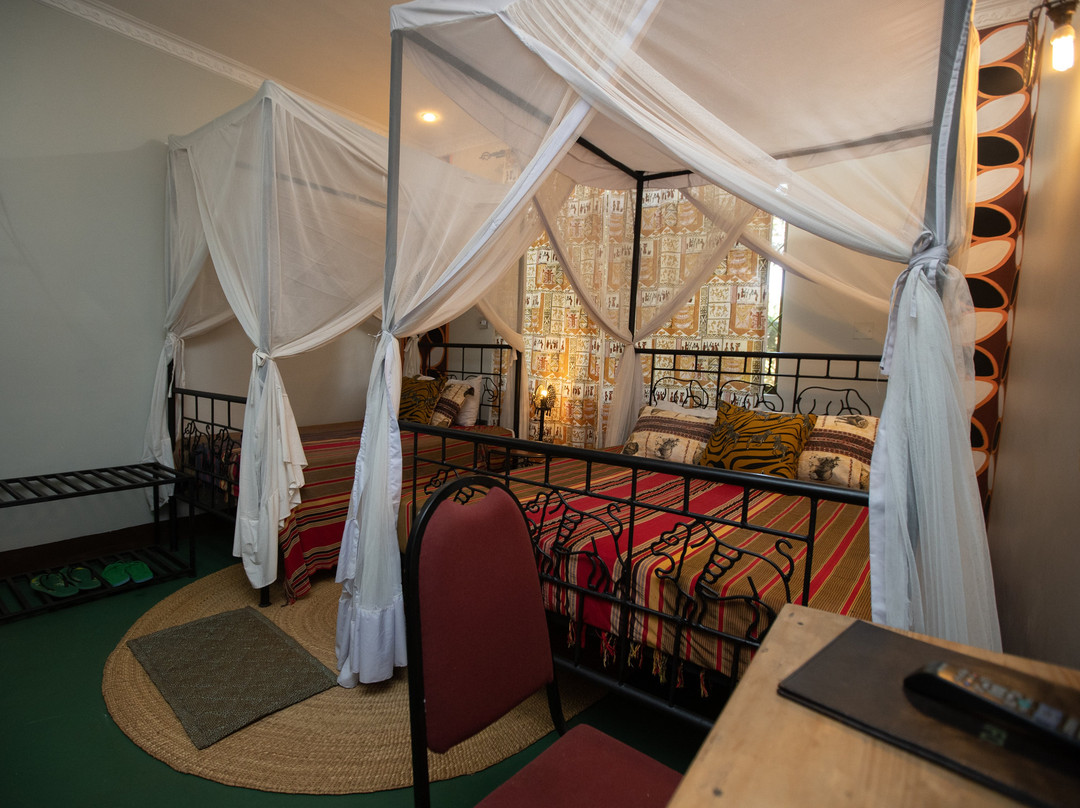 科罗纳酒店主图