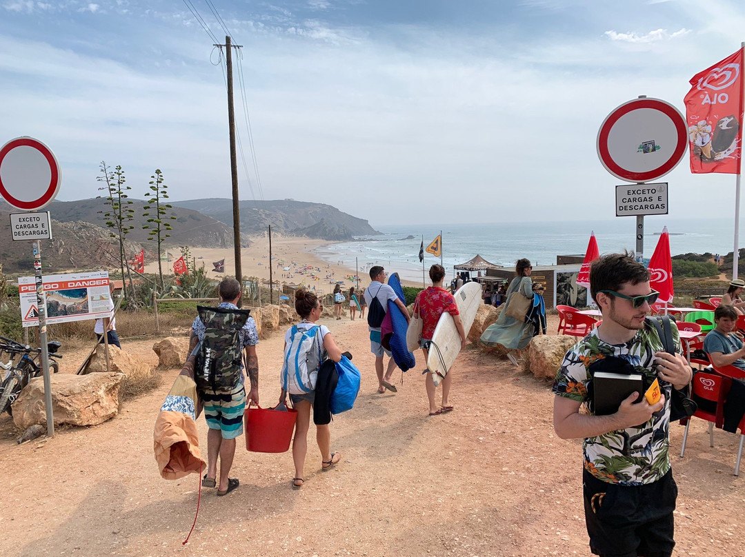 Algarve Surf School - Day Lessons景点图片