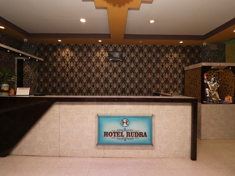 OYO 33444 Hotel Rudra主图