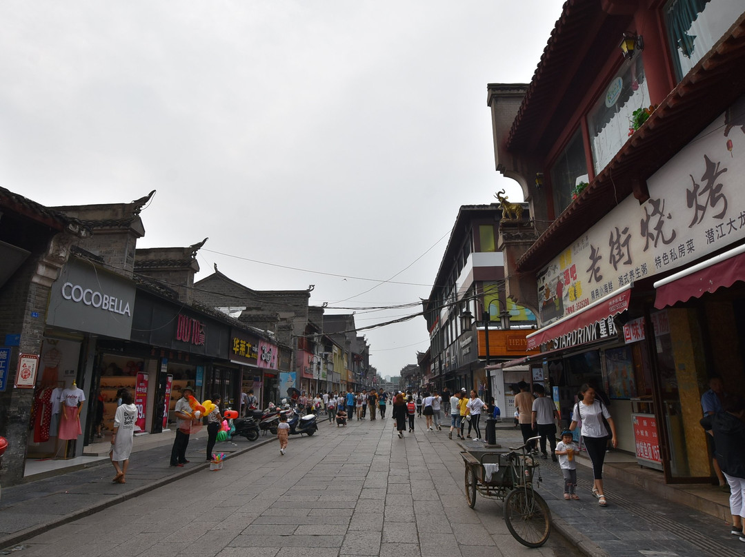 襄阳美食街-襄阳市必去景点