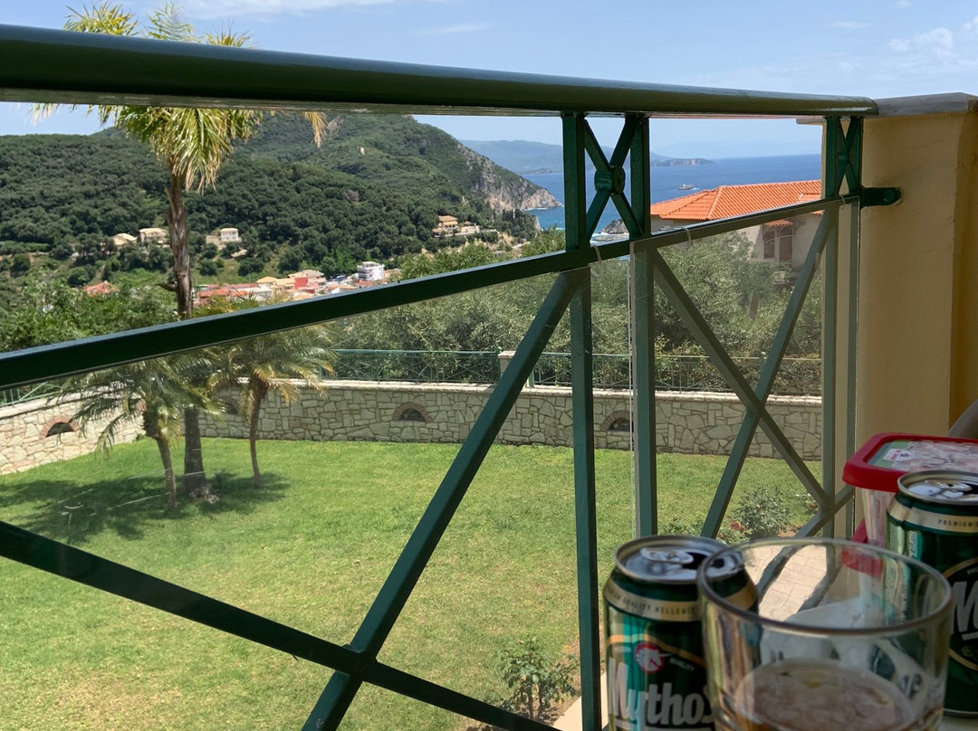 Terra Verde Apartments主图