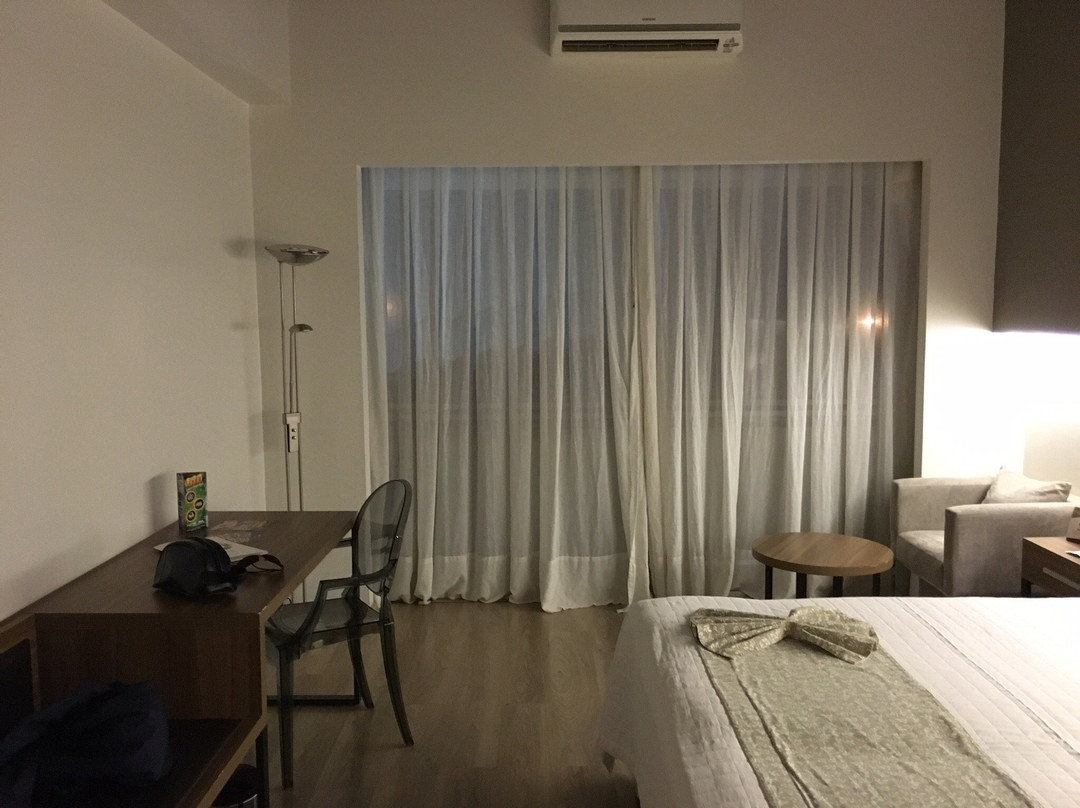 7萨尔托斯度假酒店主图