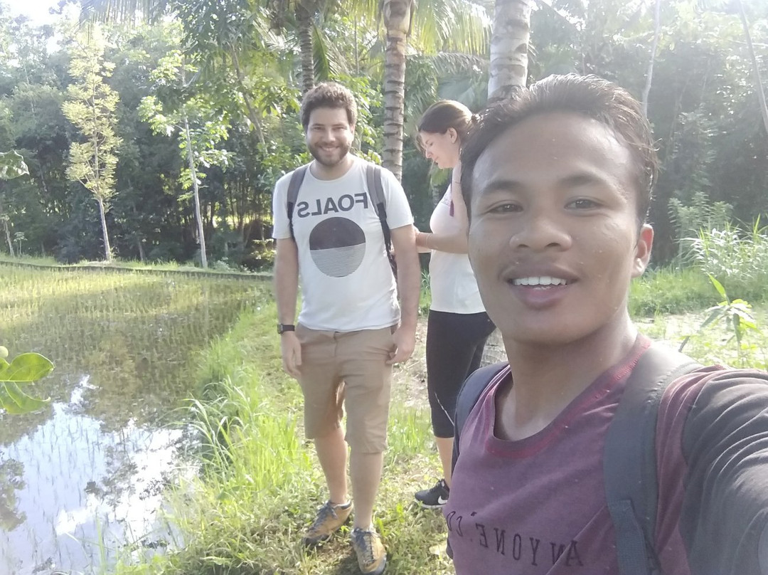 John Rinjani Trekking-Praya必去景点