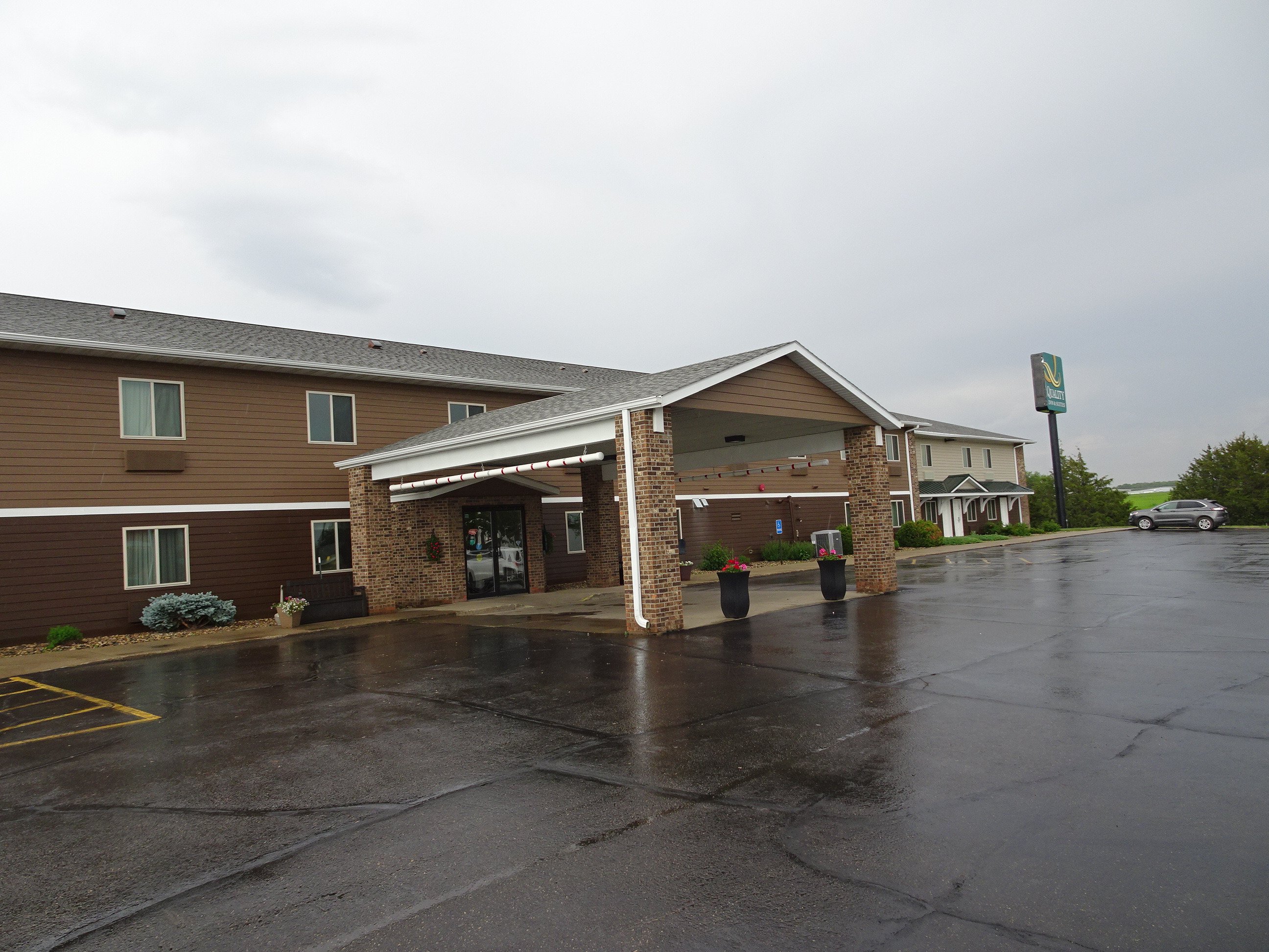 Quality Inn & Suites-浴室