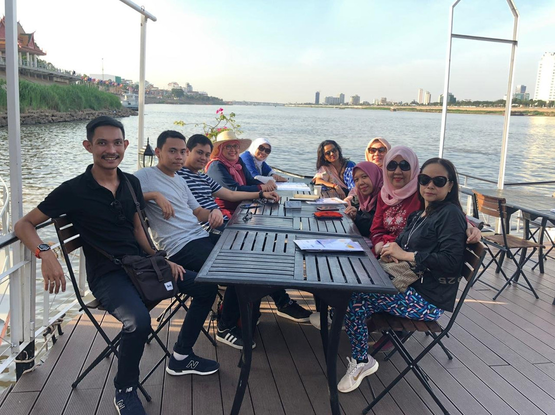 Kanika Boat-金边必去景点