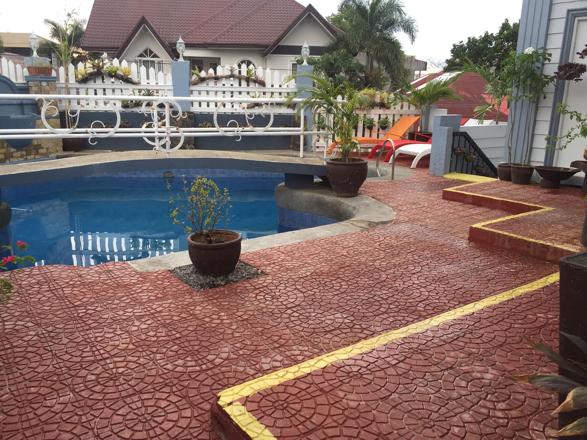 Grand Peninsula Suites-泳池