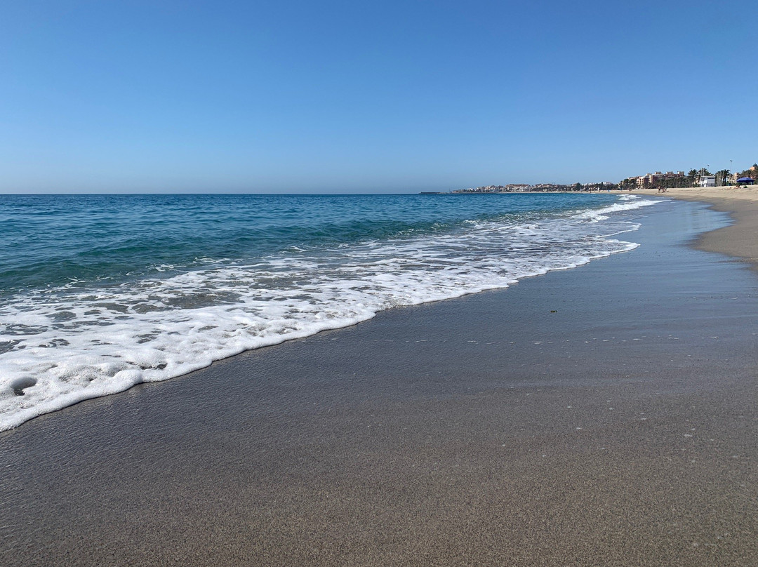 Playa La Romanilla-滨海罗克塔斯必去景点