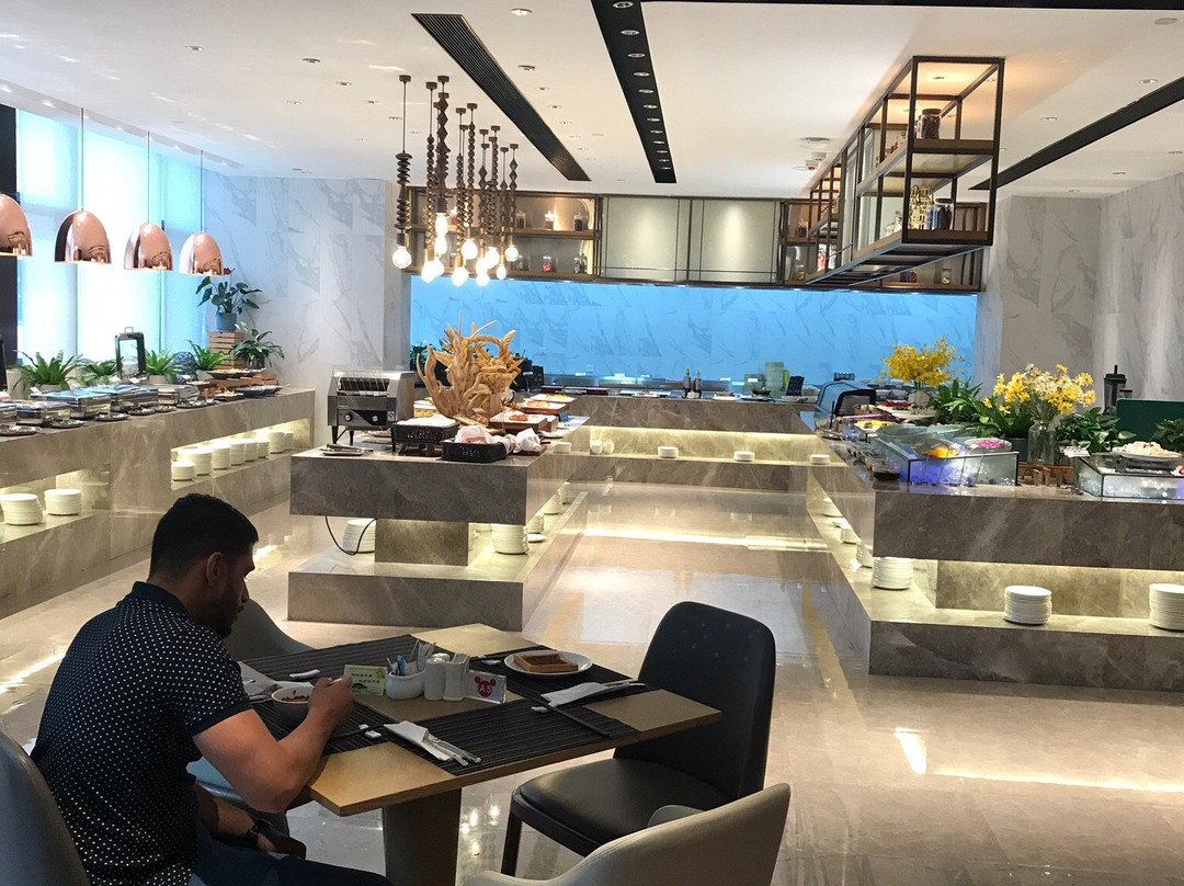 嵊州文枫华美达广场酒店主图