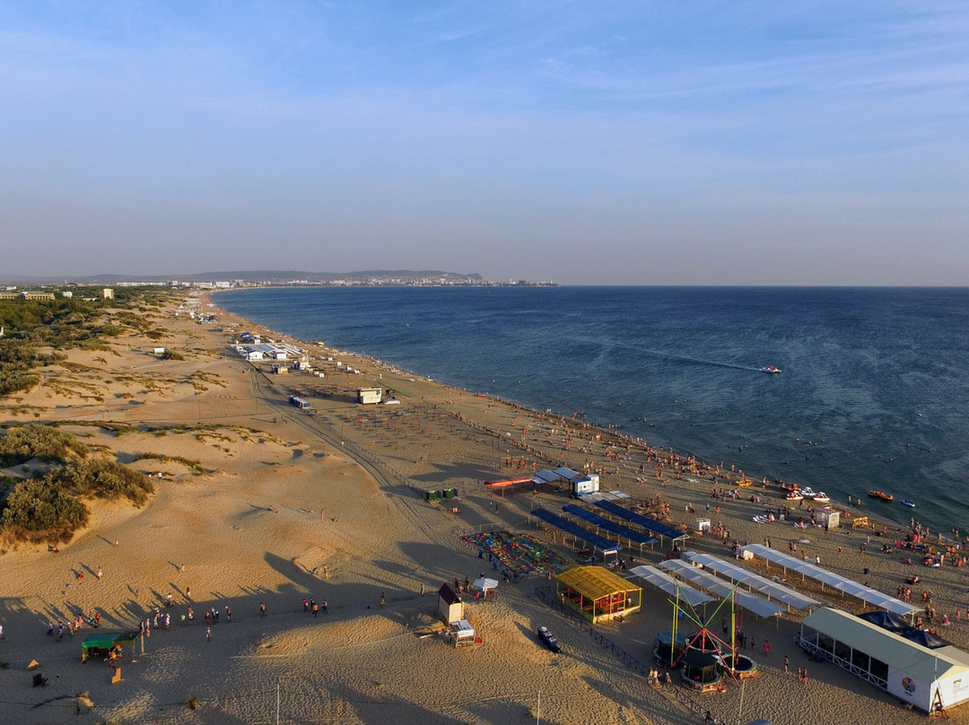 Zhemchuzhina Rossii Beach景点图片