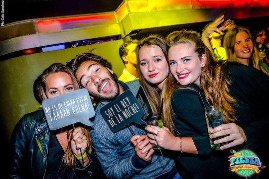 Fiesta Piso Compartido-布宜诺斯艾利斯必去景点