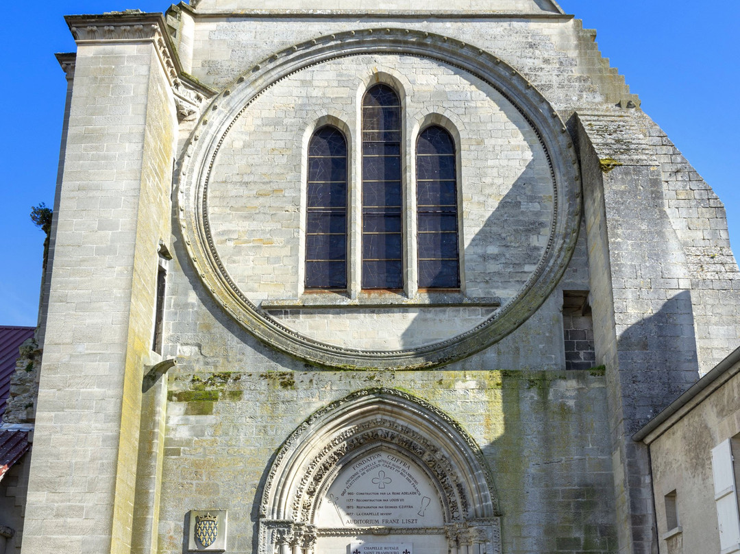 Chapelle Royale Saint-Frambourg景点图片