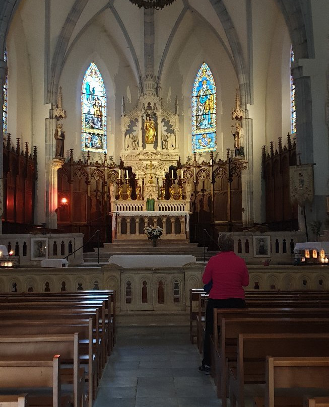 Sanctuaire Notre Dame De Fresneau景点图片