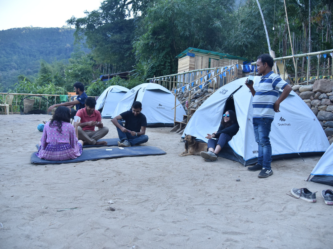 Camp Fabian主图