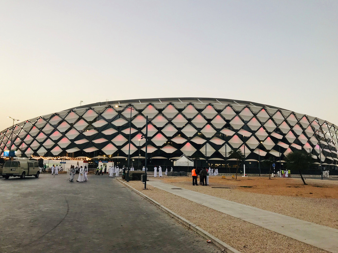 Hazza Bin Zayed Stadium-艾因市必去景点