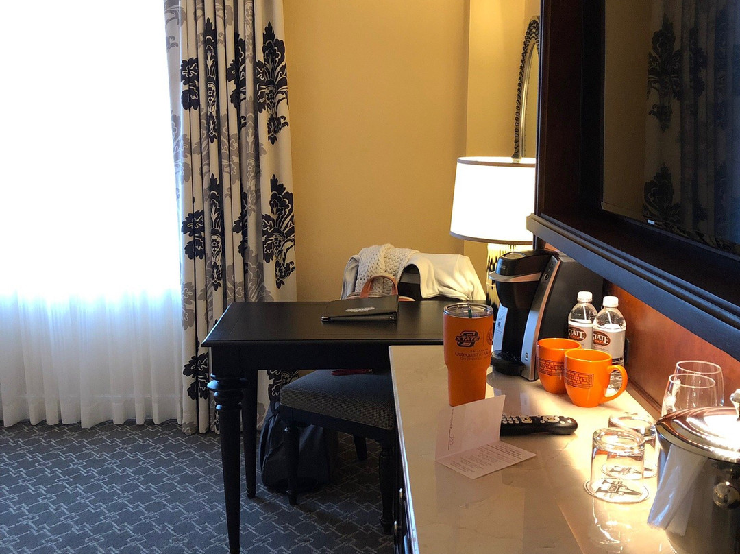 The Atherton Hotel at OSU主图