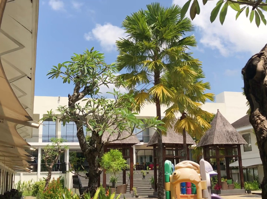 汉杰鲁马辰机场诺富特酒店主图