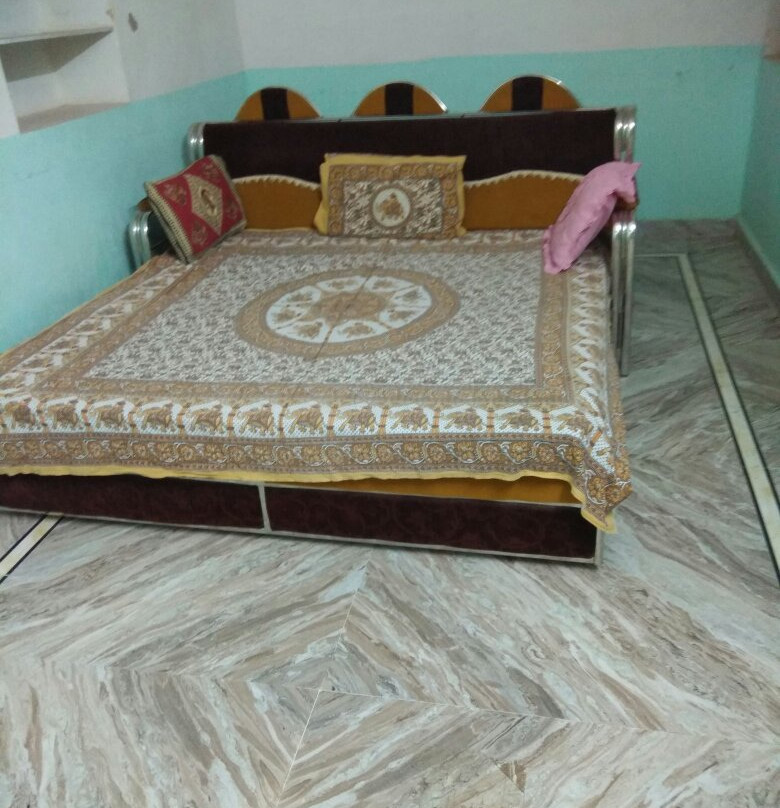 Bablu Guest House