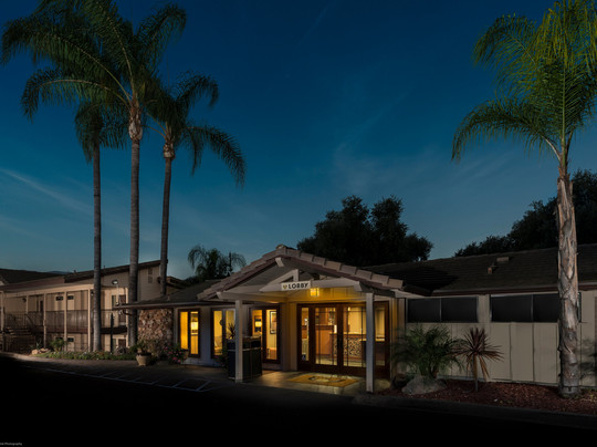 西宽高尔夫网球度假酒店