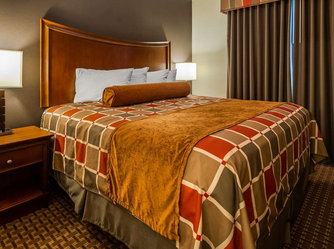 Best Western Plus Easton Inn & Suites主图