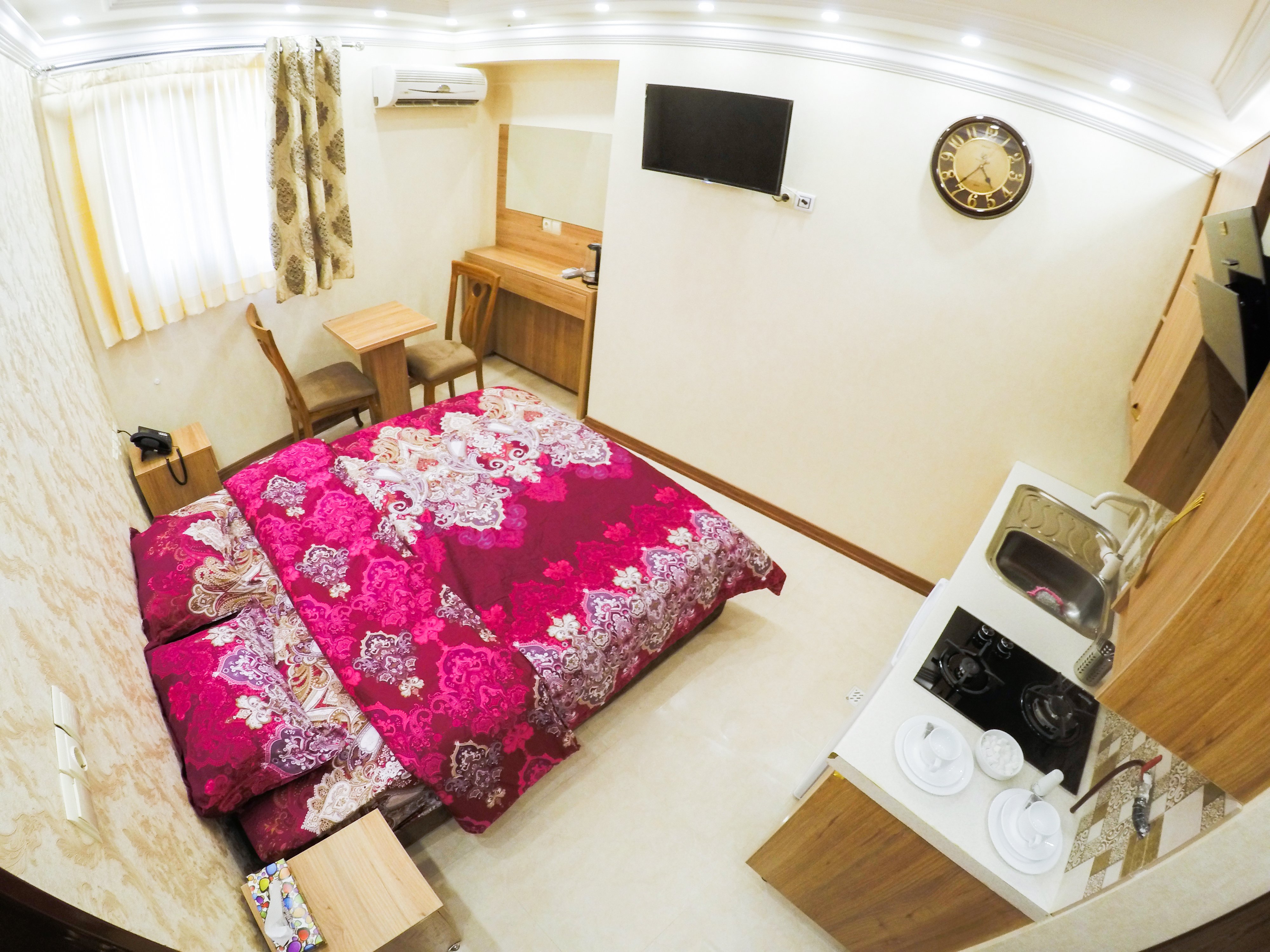 Shirin Hotel & Hostel-官方