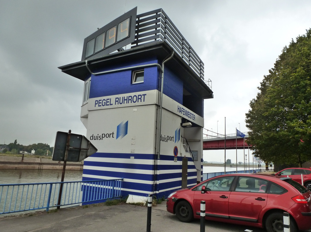 Ruhrorter Flaggenmast-杜伊斯堡必去景点