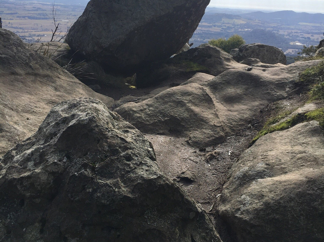 Camel's Hump-马其顿山必去景点
