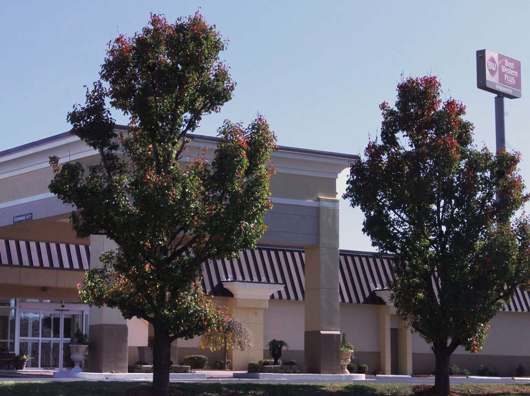 Best Western Plus Bridgeport Inn主图