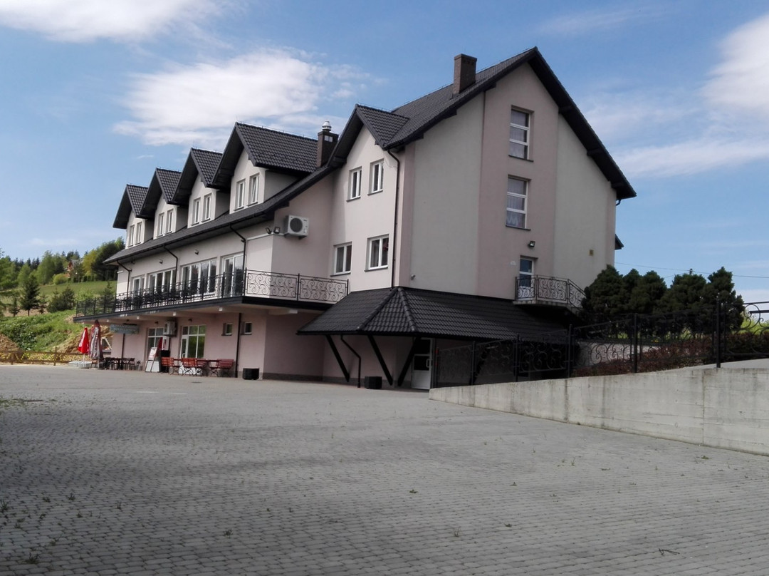 Hotel i Dom Weselny Sara