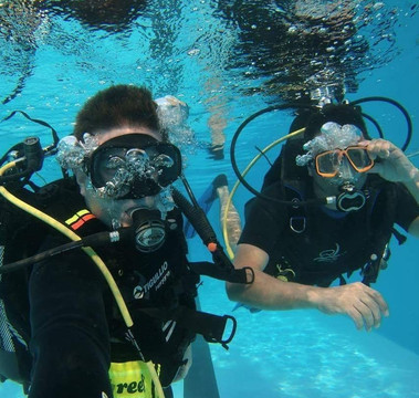 Nova Diving Center-杜勒斯必去景点