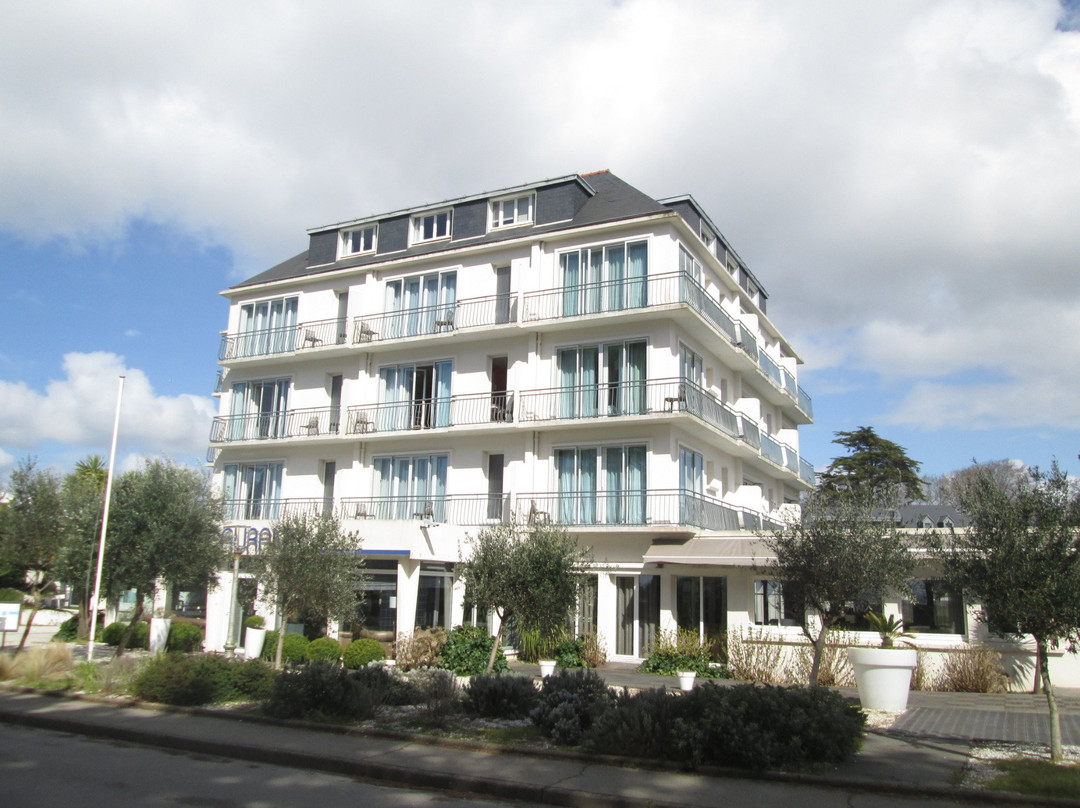 卡斯特尔酒店主图