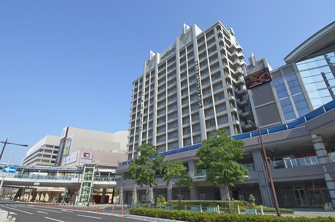 尼崎比偲奇酒店主图