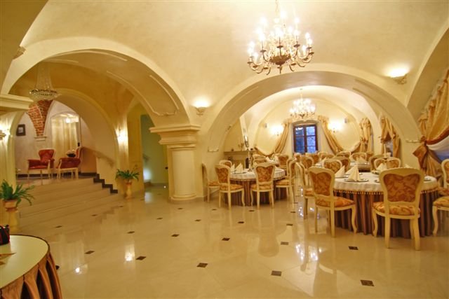 Dwor Debowiec Hotel-餐饮