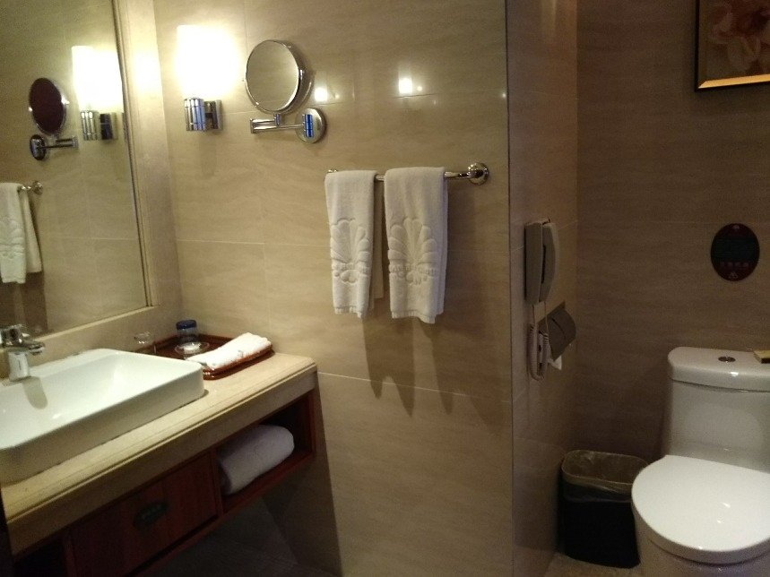汇华花园酒店-浴室