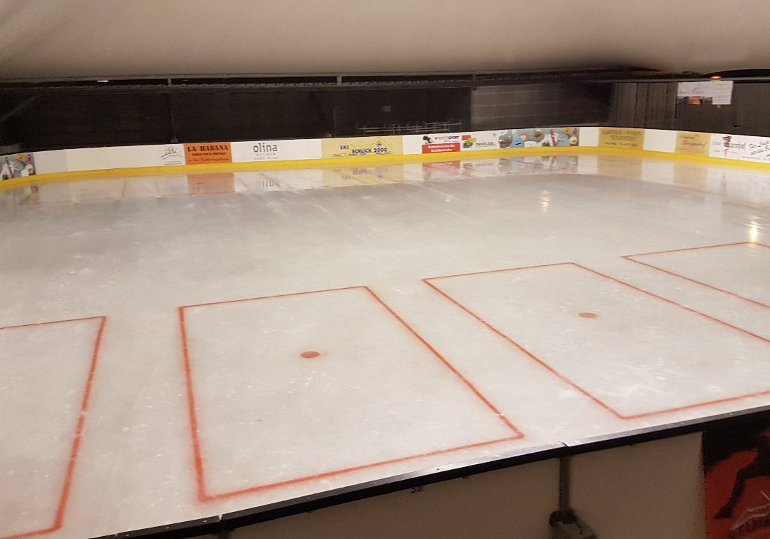 Eisarena Fulpmes景点图片